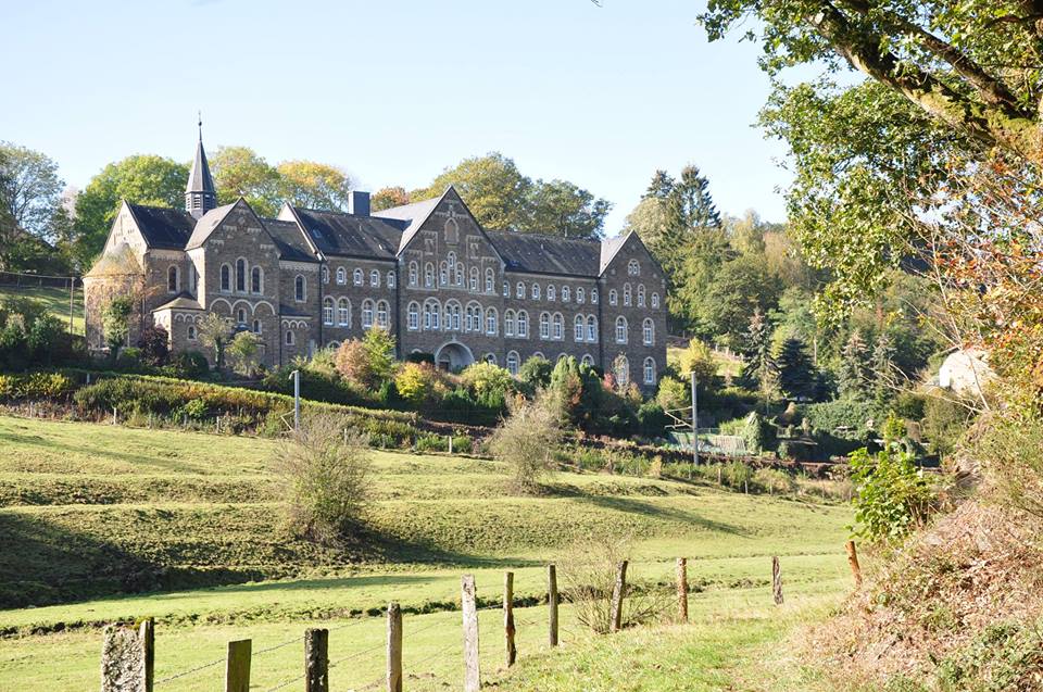 Cinqfontaine-monast.